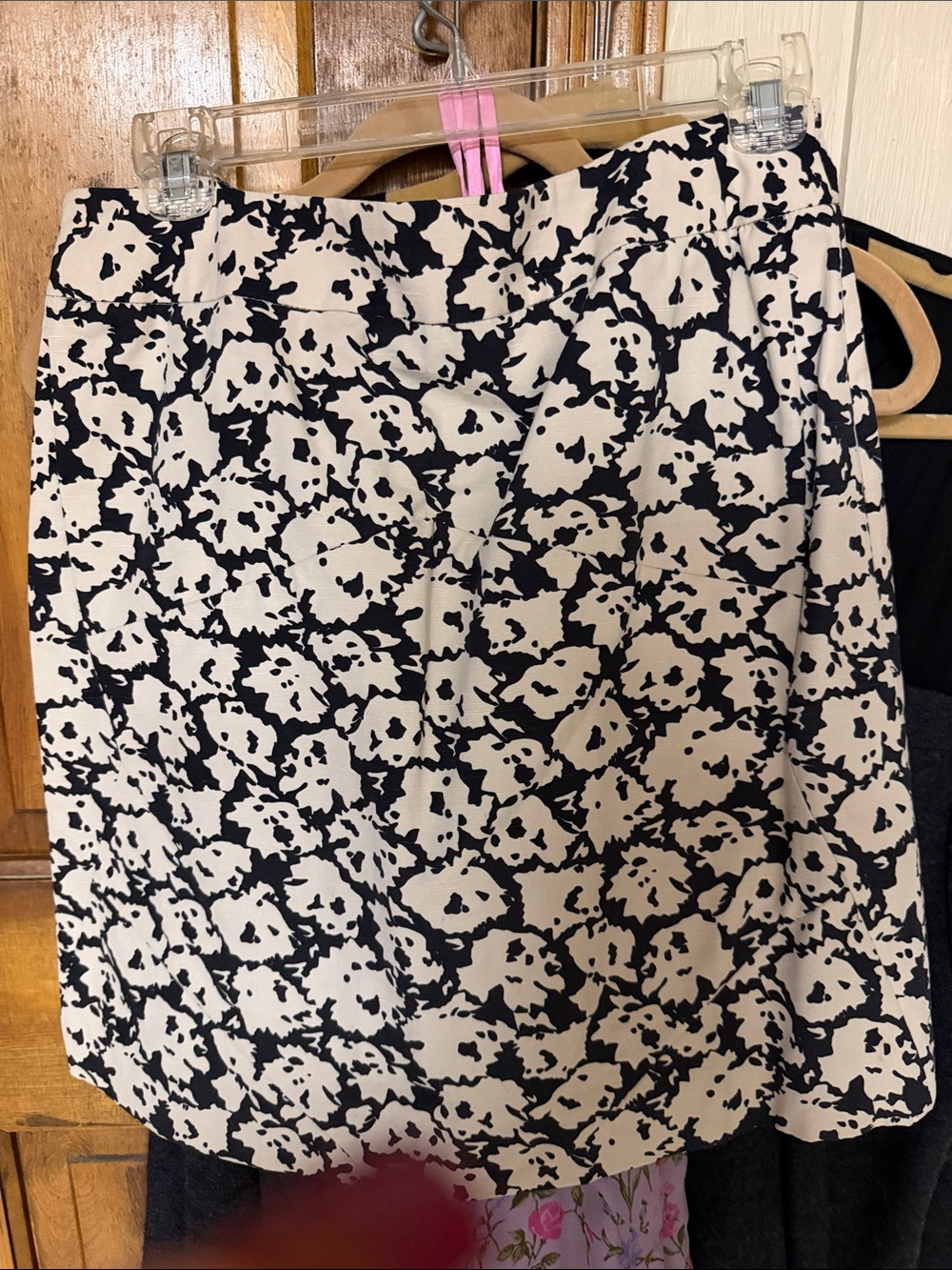 Pringle Black and White Floral-Print Mini Skirt